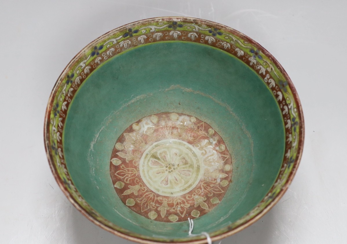 A Chinese enamelled porcelain bowl for the Thai market, Qing period, 17.5cms high